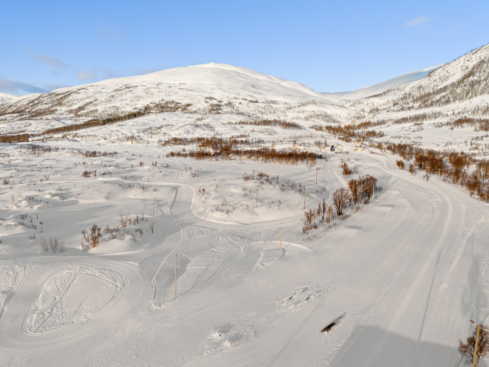 Helårs turterreng med lysløypa rett utenfor døra.