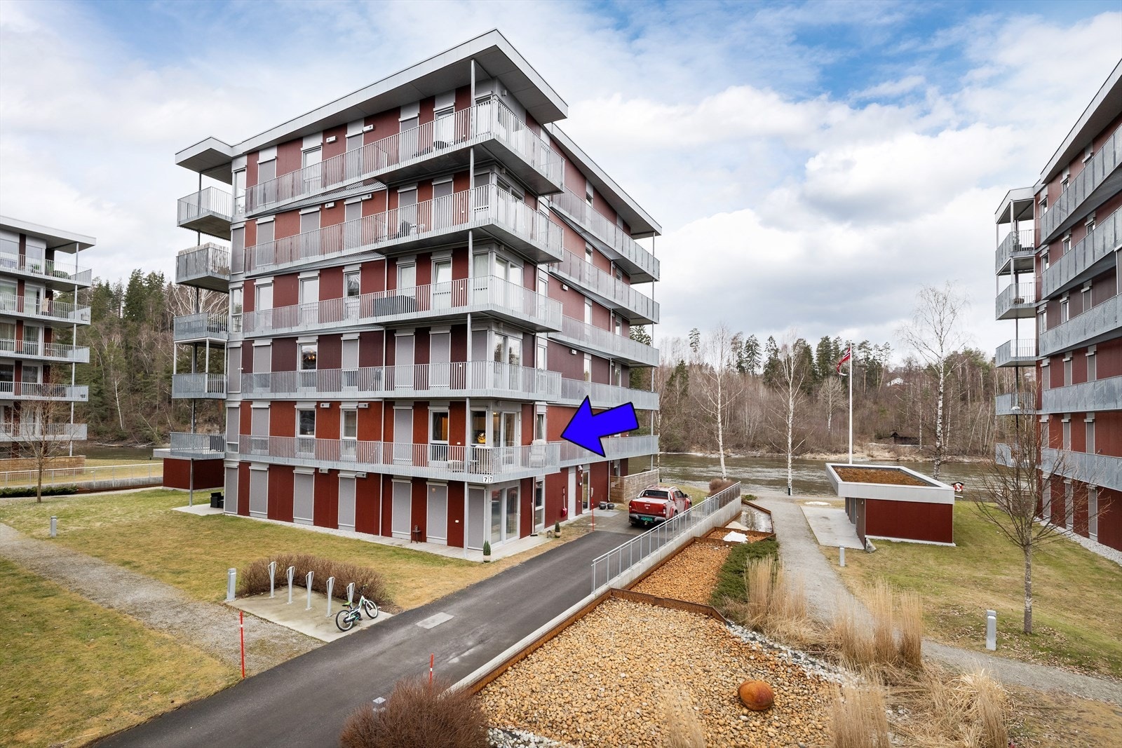 Velkommen til Benterudstranda 7! Foto av Morten Normann Larsen Galleribilde