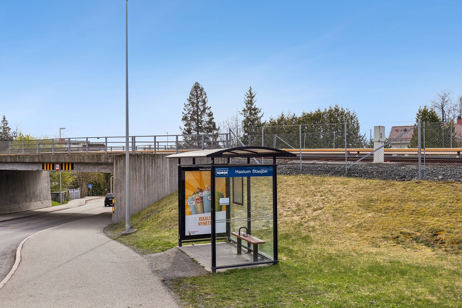 Buss og bane i få minutter gangavstand Galleribilde