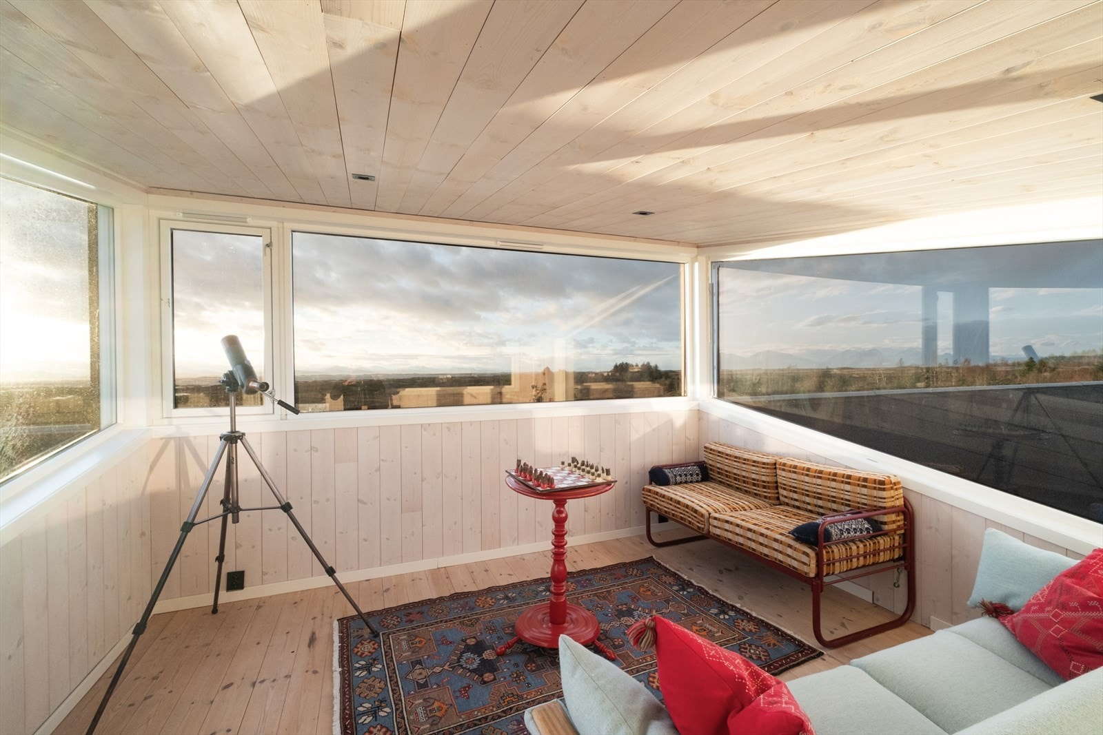 Utsiktsstue på loft, med utsikt i alle himmelretninger! Galleribilde