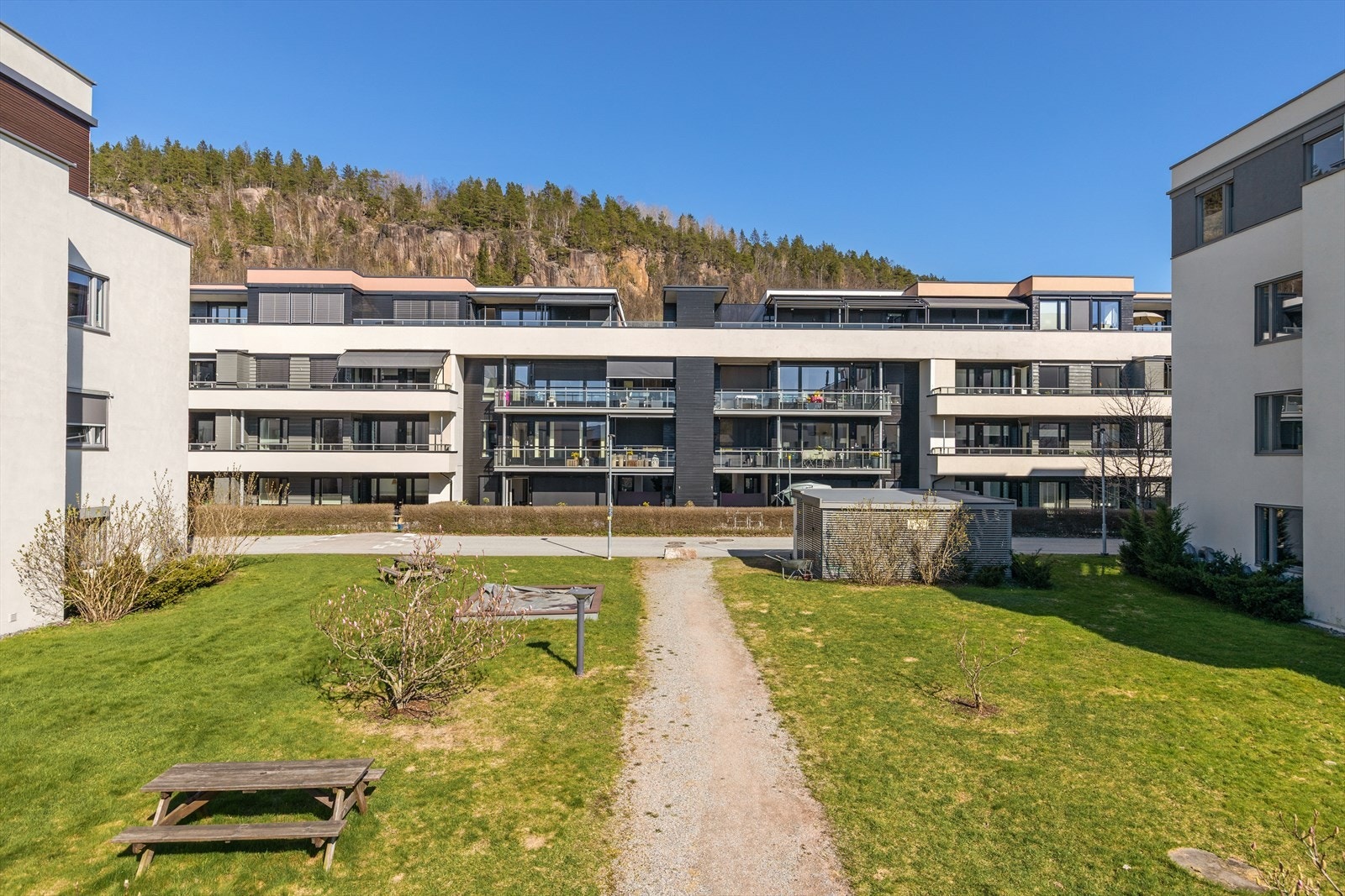 Sameiet Engersand Felt 9 består av 22 boligseksjoner og ble etablert i 2013. Galleribilde