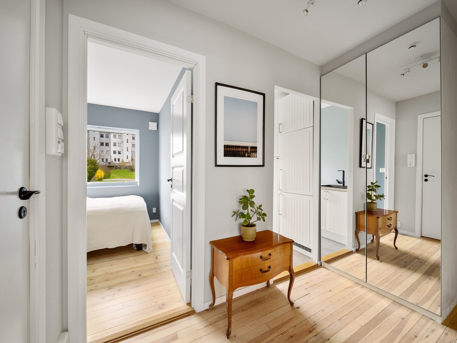 Leiligheten har en arealeffektiv planløsing. Galleribilde