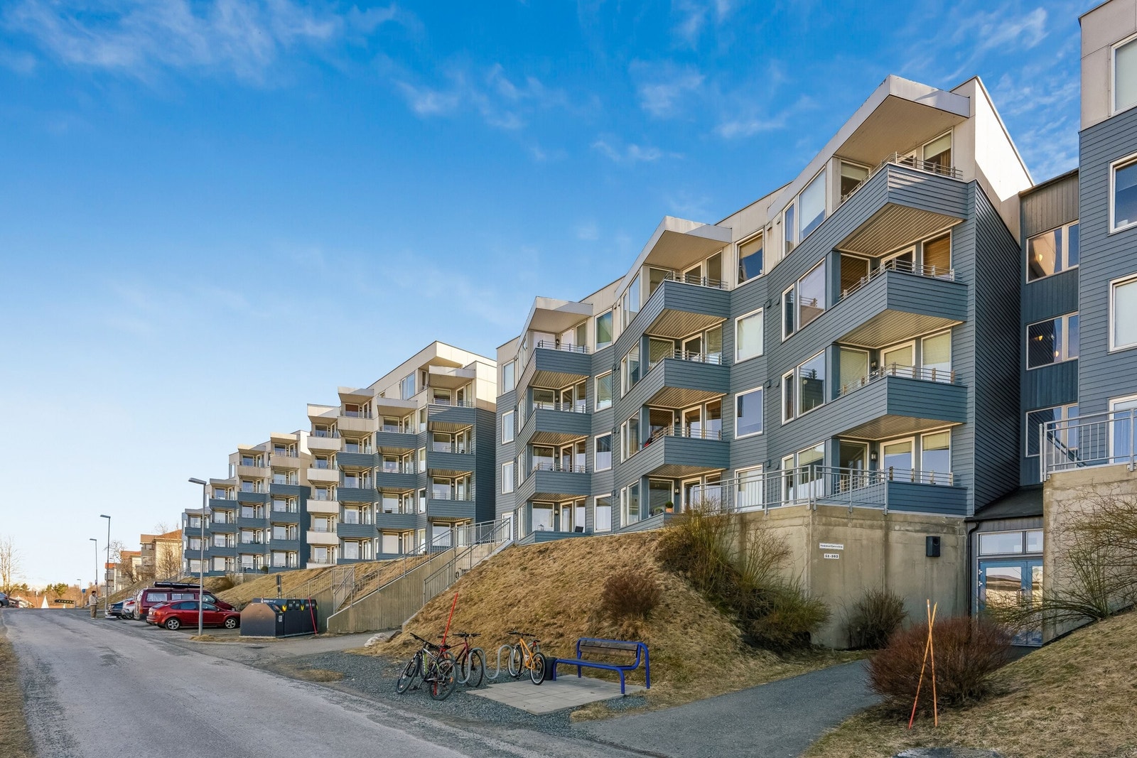Veldrevet borettslag på solsiden! Galleribilde