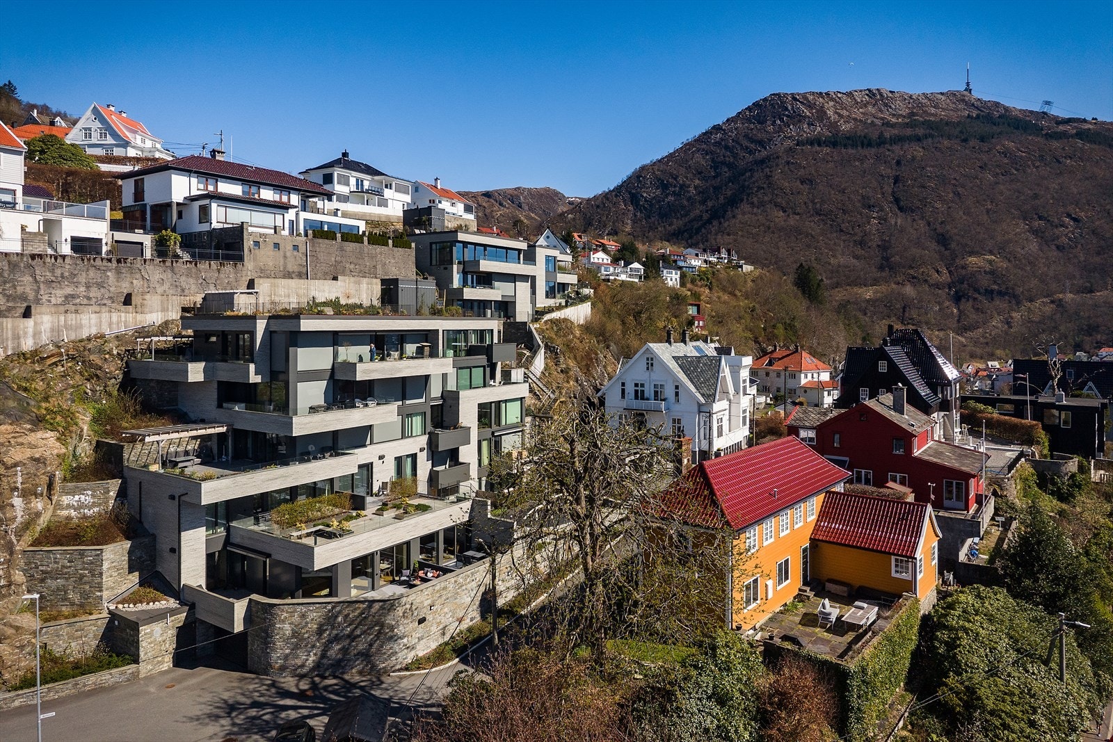 Aktiv Eiendomsmegling v/ Roger Glesnes har gleden av å presentere Bellevue 2! Foto: Imotiv v/Arvid Berg Galleribilde