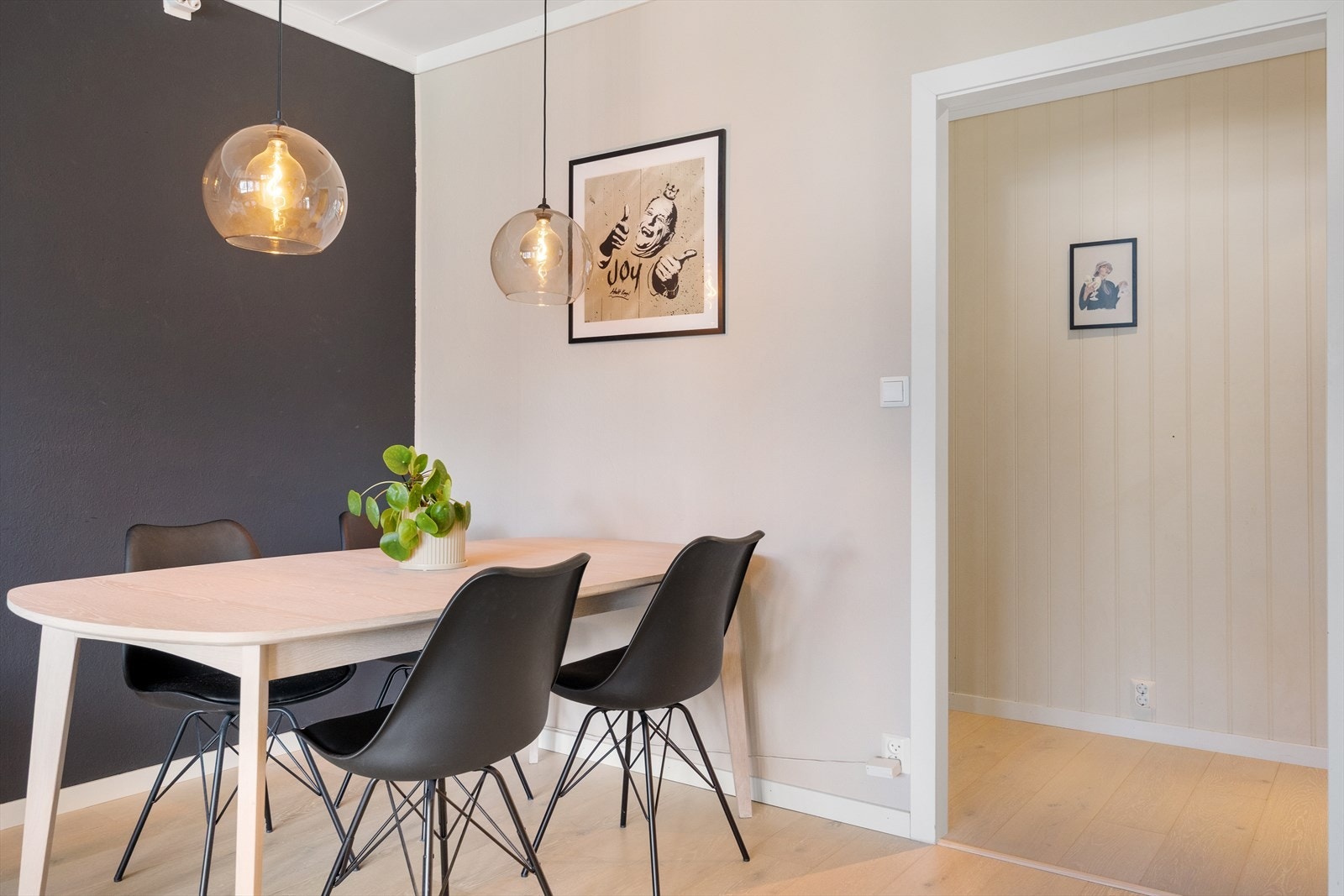 -Eiendomsmegler Norge- Galleribilde