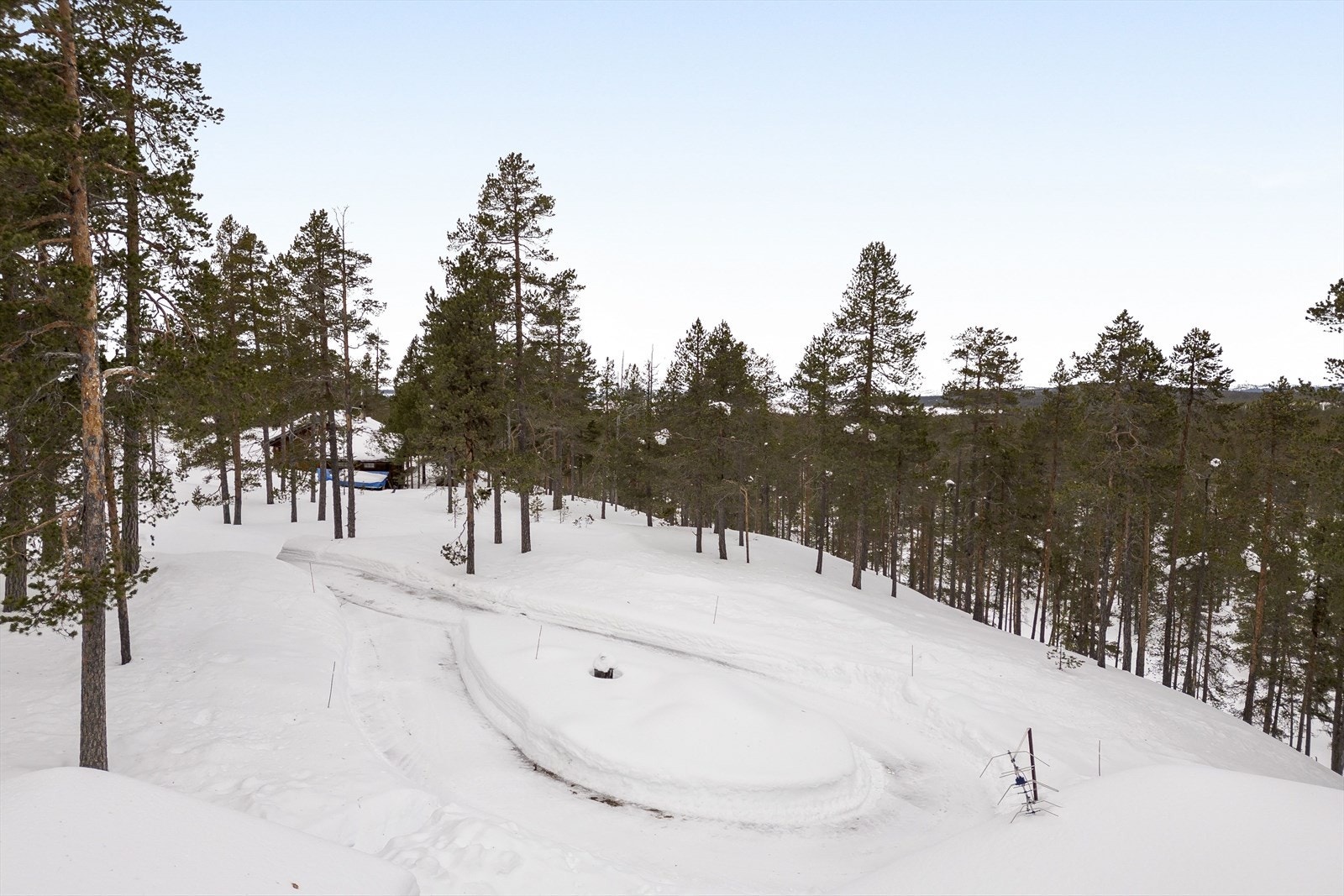 Området er godt kjent for sin fantastiske og urørte natur med et rikt mangfold av dyr, fugler og flott natur. Nasjonalparken har også en rekke yndede toppturmål, som bla. Elgåhogna, Store Svuku og Revlingkletten. Galleribilde