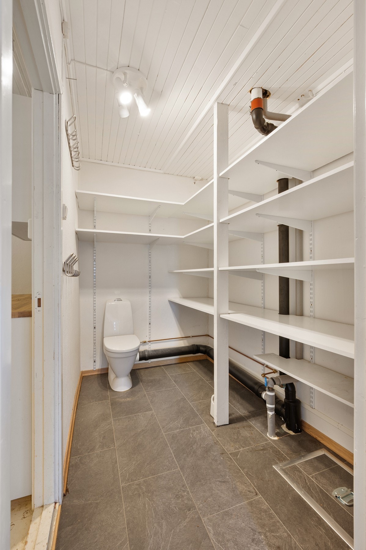 Toalettrom Galleribilde