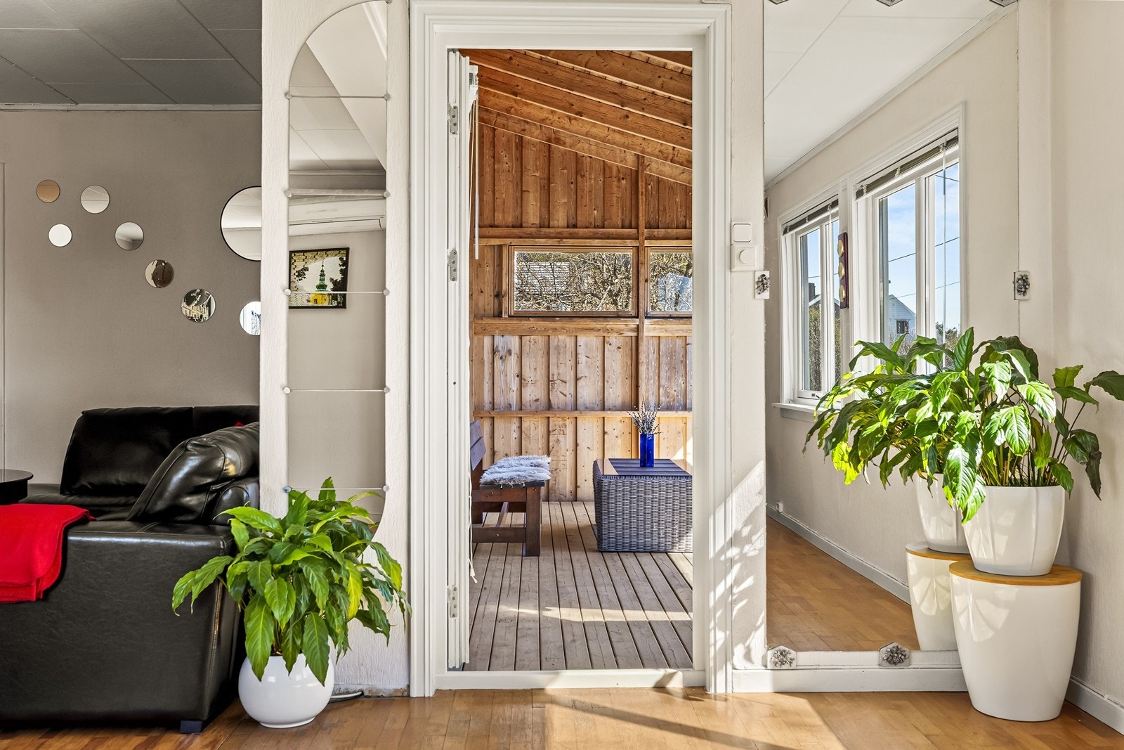 Utgang til overbygget terrasse Galleribilde