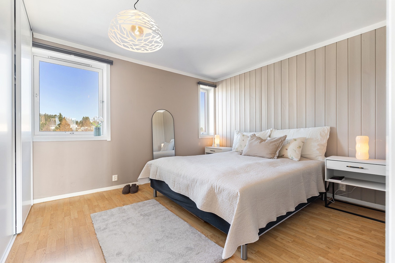 Soverommet er på hele 13,9m² Galleribilde