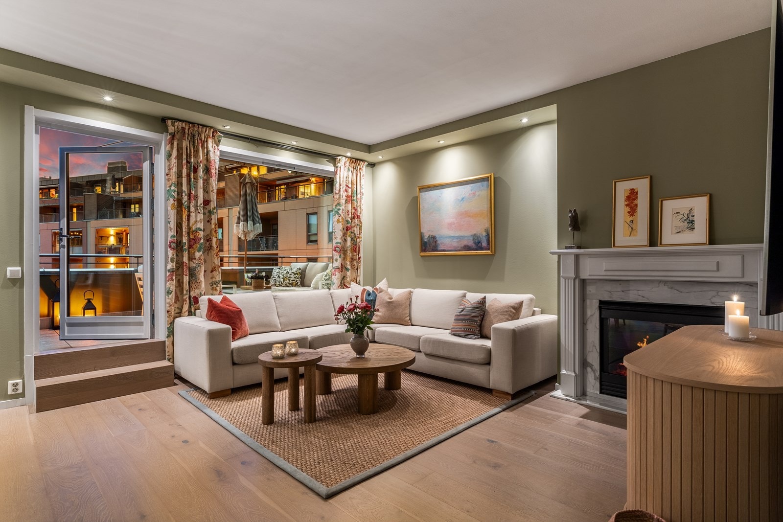 Leiligheten har en effektiv planløsning på 76 m² BRA-i, med to soverom, bod/omkledningsrom og to separate verandaer på til sammen 27 m². Galleribilde