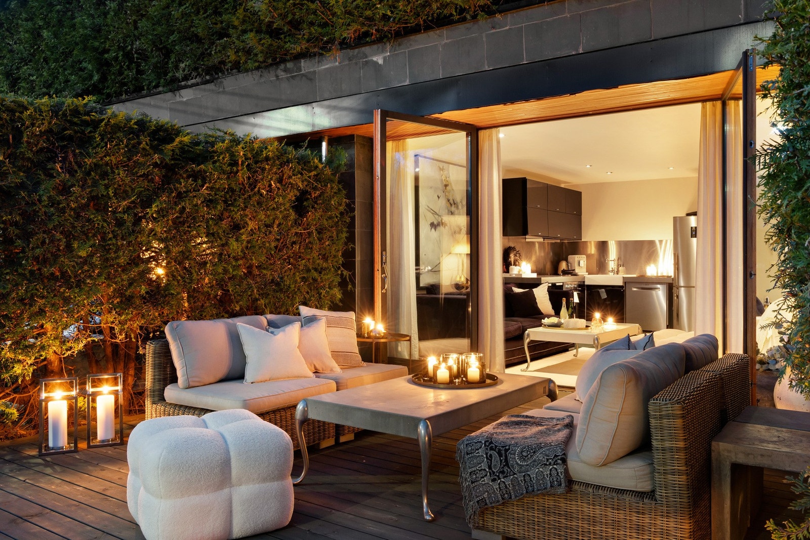 God plass til lounge og grill. Galleribilde