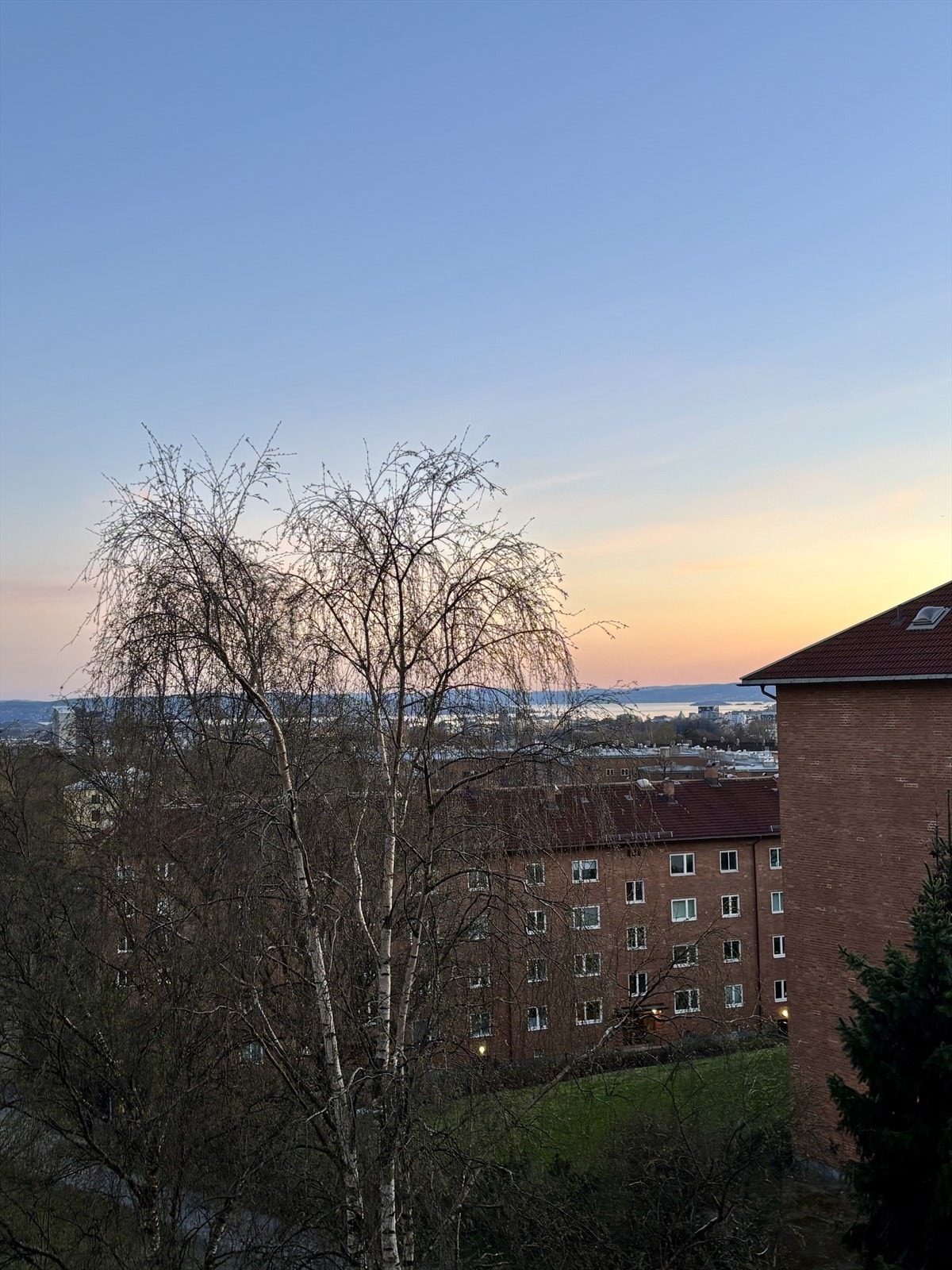 Utsikten endrer seg med årstiden Galleribilde