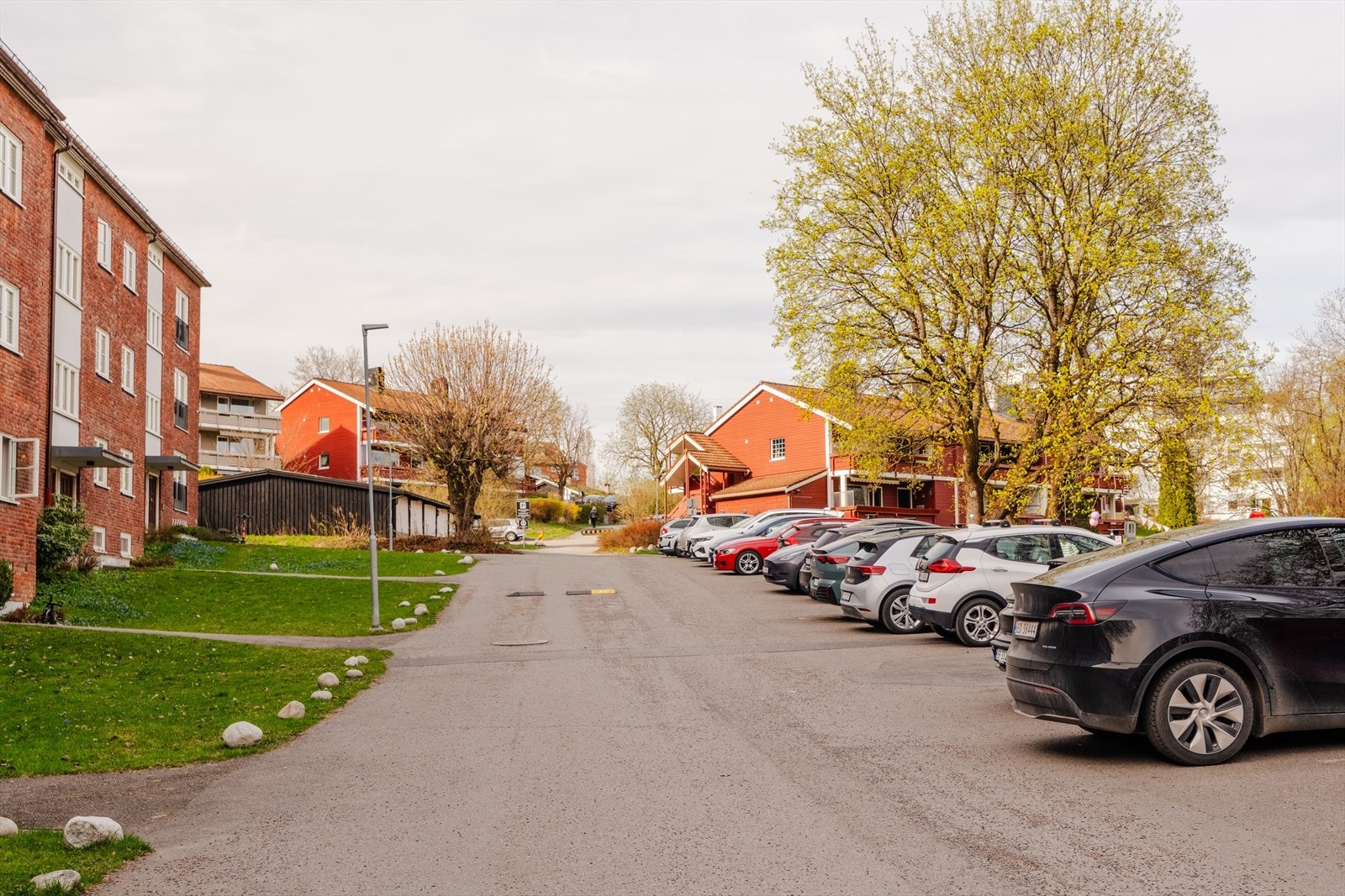 Selskapet har 31 parkeringsplasser til utleie. Per i dag er det ingen venteliste Galleribilde