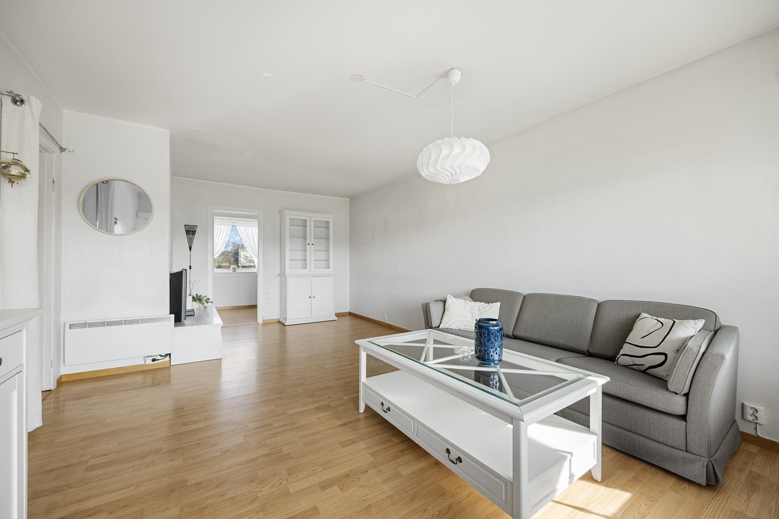 Boligen har mursteinspipe uten tilkoblet ildsted. Galleribilde