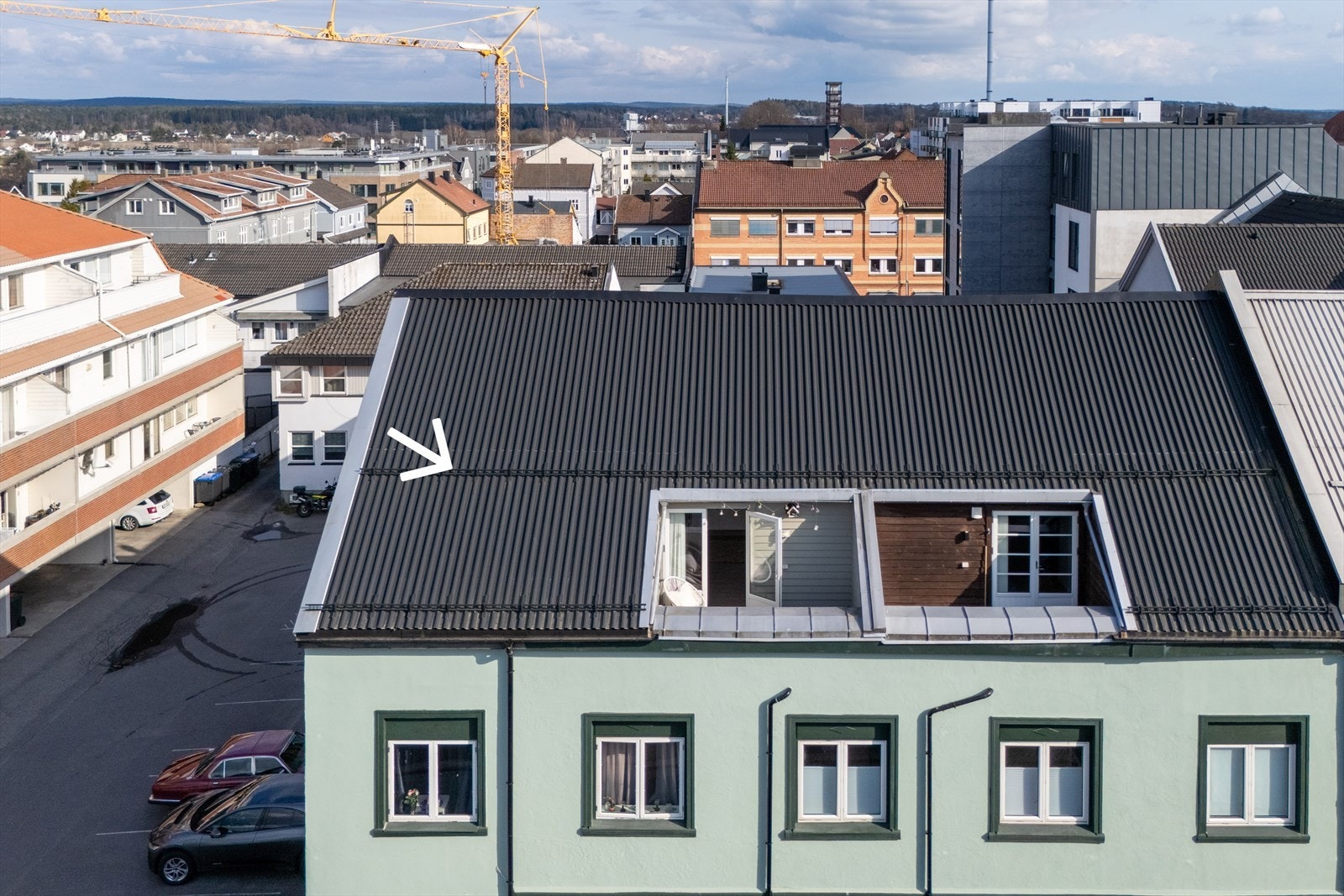 Leiligheten ligger i øverste etasje og gir muligheten for inntrukket terrasse. Galleribilde