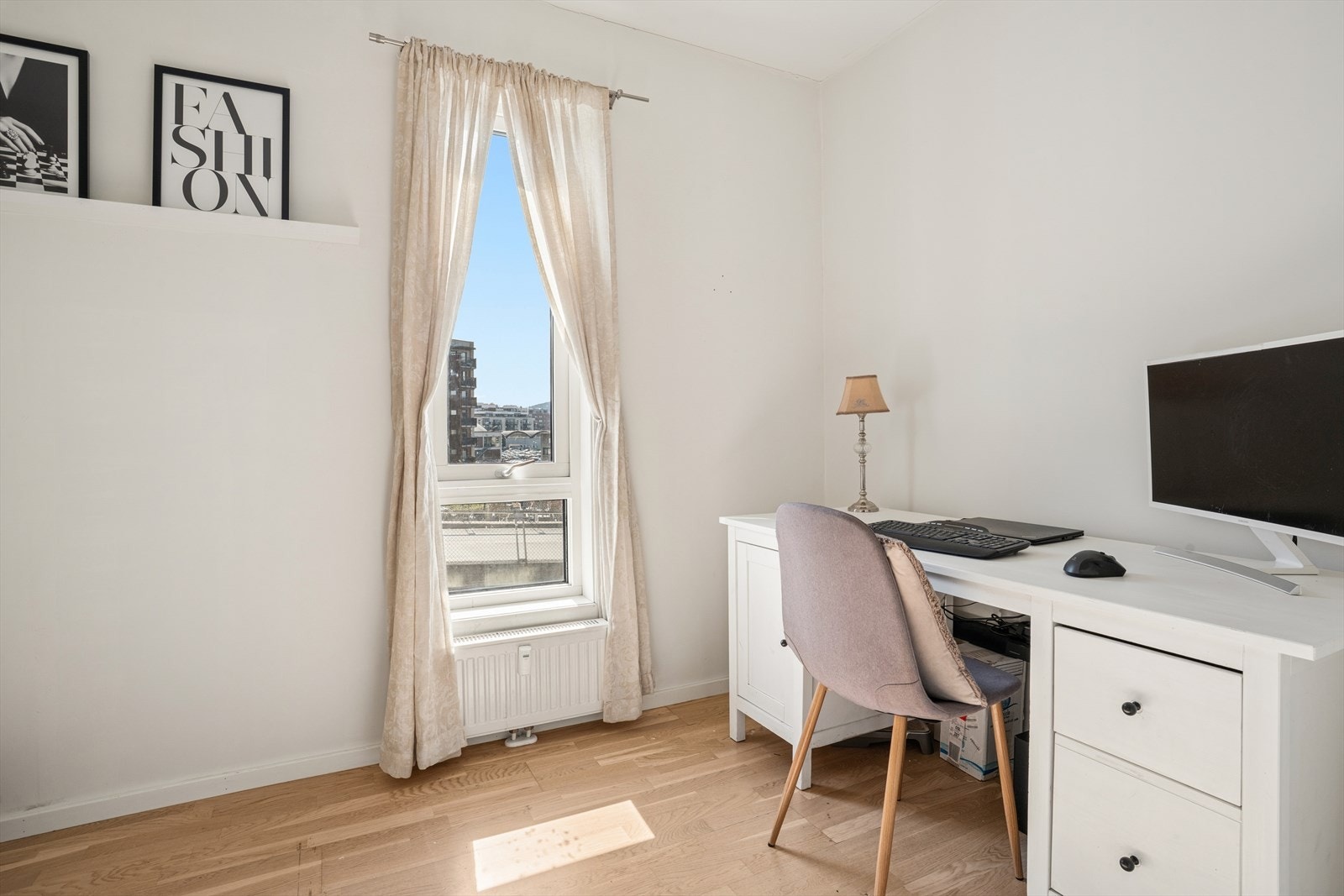 Det fjerde soverommet blir i dag brukt som kontor. Galleribilde
