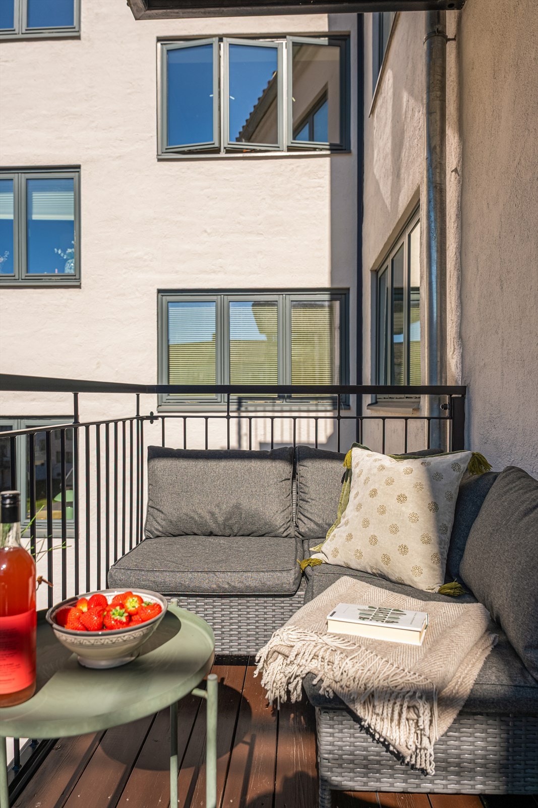 Her er det plass til en koselig sittegruppe - perfekt for ettermiddagskaffen eller rolige kvelder. Galleribilde