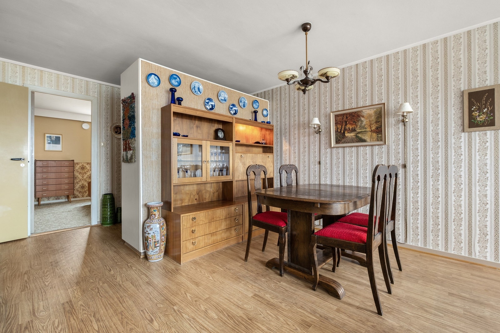 Her har man god plass til å samle familie og venner til hyggelige sammenkomster. Galleribilde