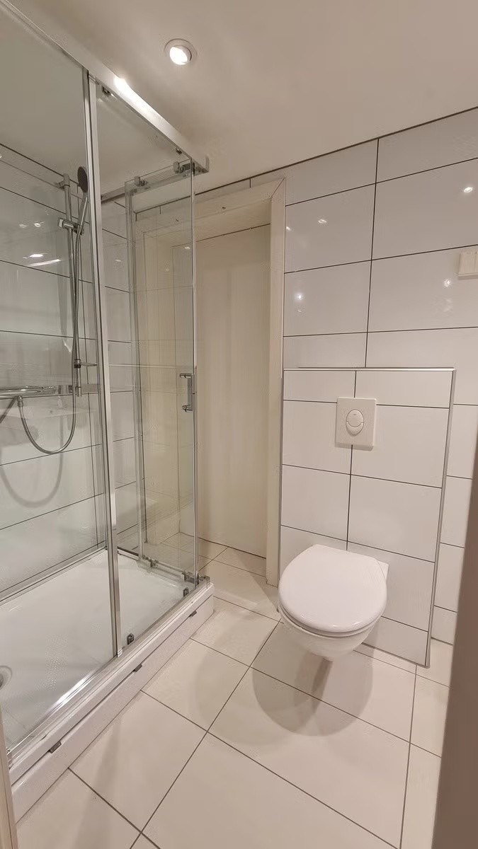 Dusj Galleribilde