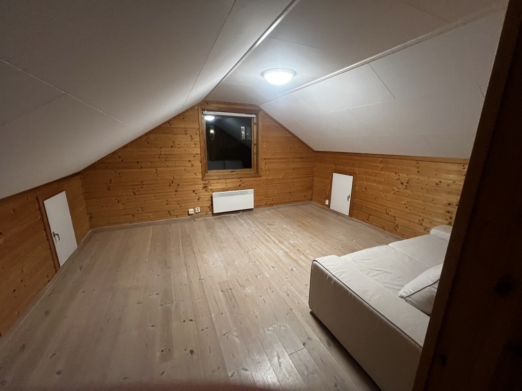 Rom 1 - Ledig Galleribilde
