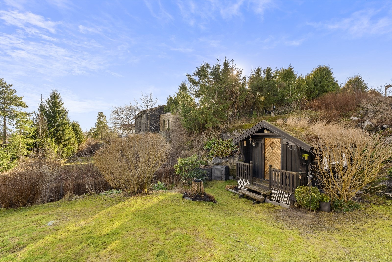 Uthus/bod Galleribilde