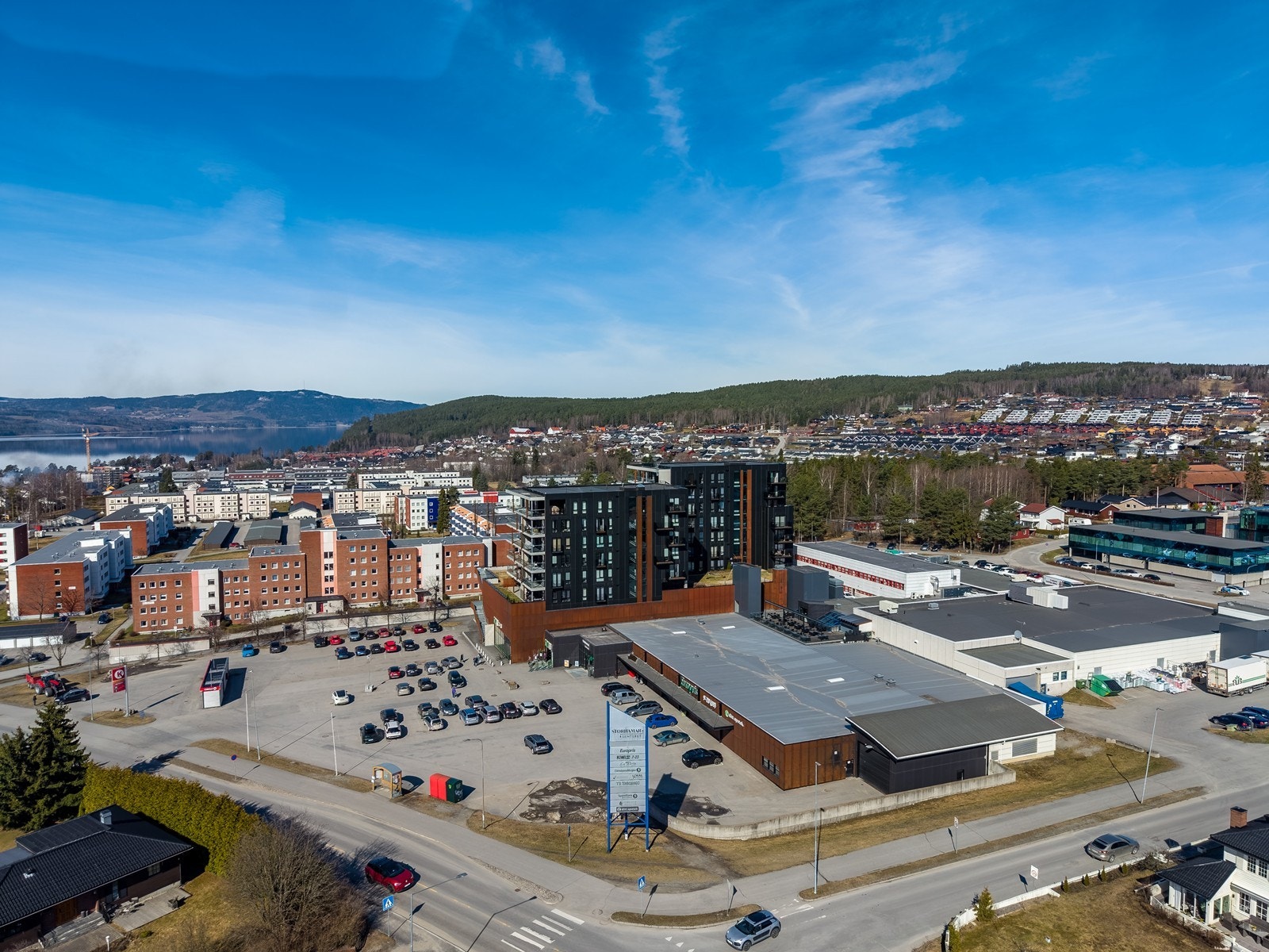 Fra leiligheten er det kort vei til både sentrum og turområder, med god tilgang til offentlig transport. Galleribilde
