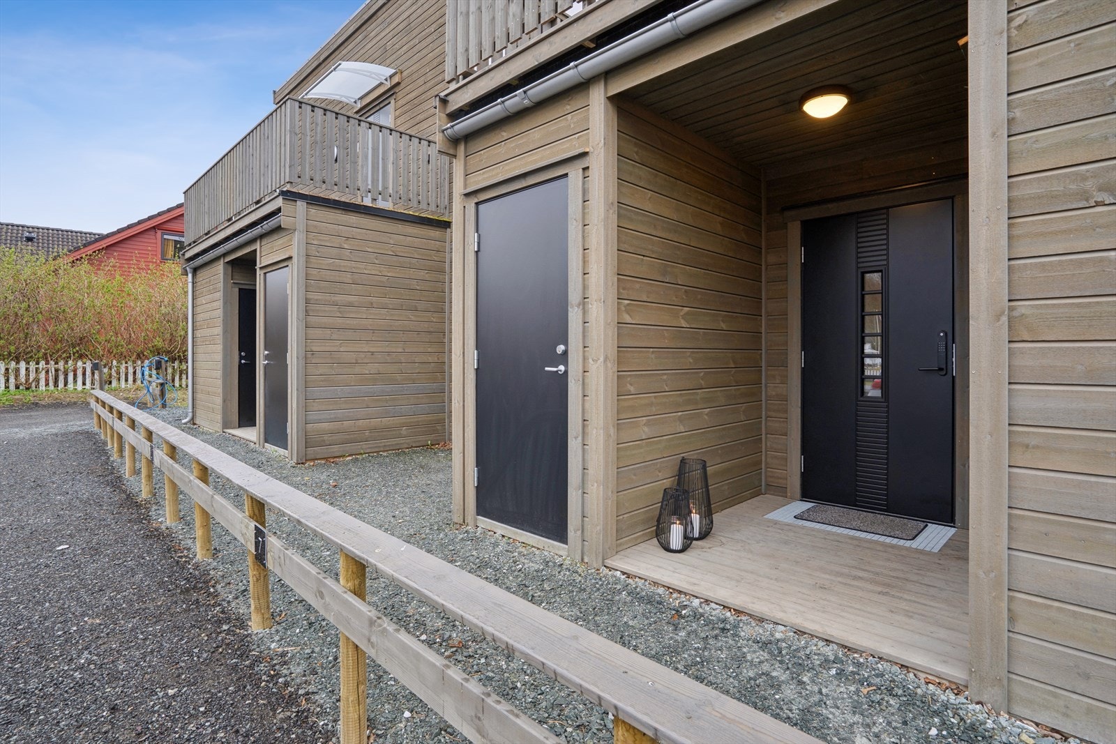 Velkommen inn- I tilknytting til inngangspartiet har man egen bod. Galleribilde