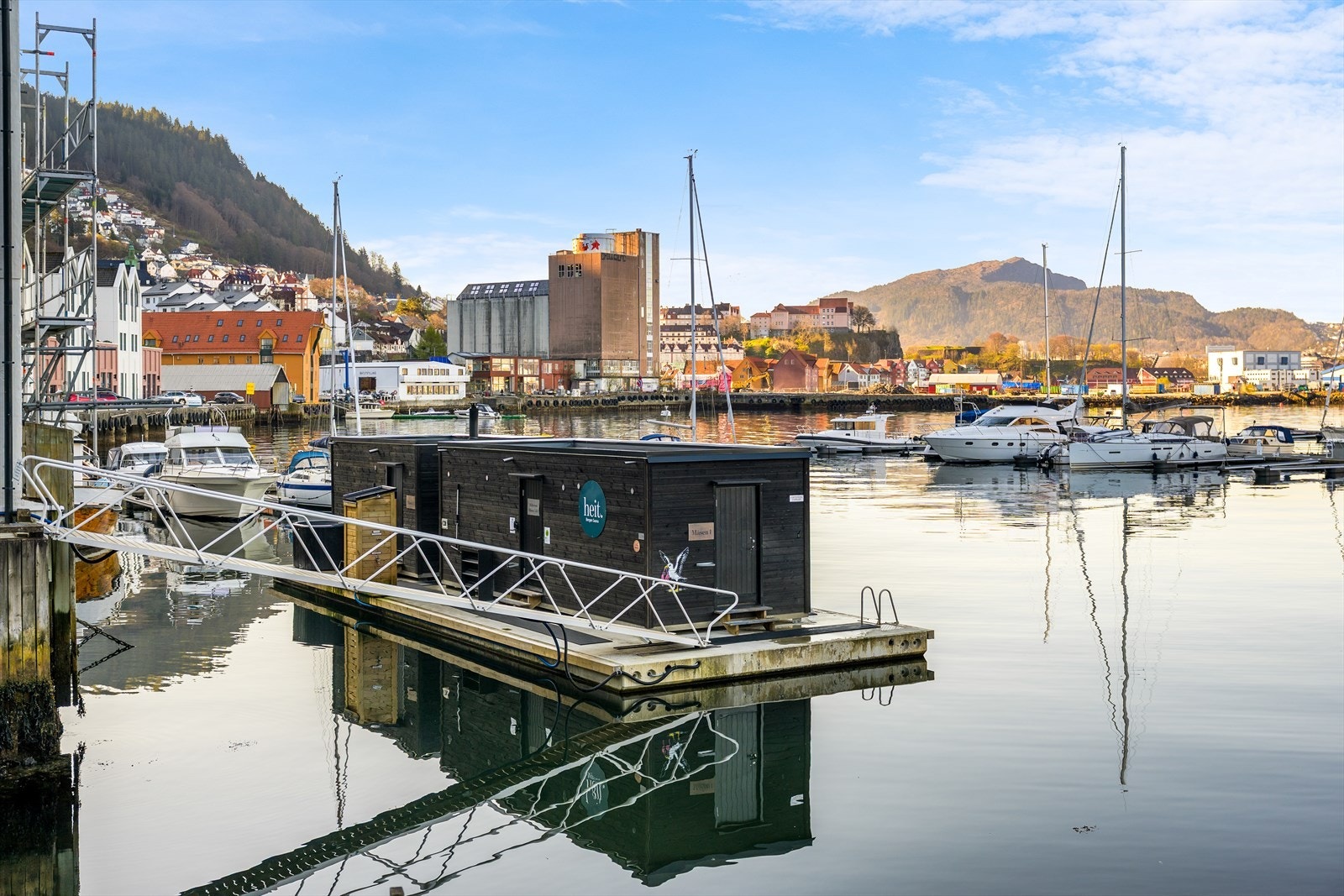 Her finner du også Heit Sauna. Galleribilde