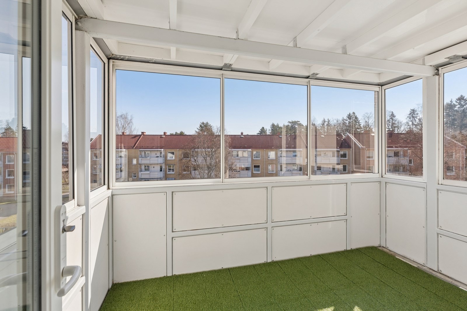 Østvendt balkong Galleribilde
