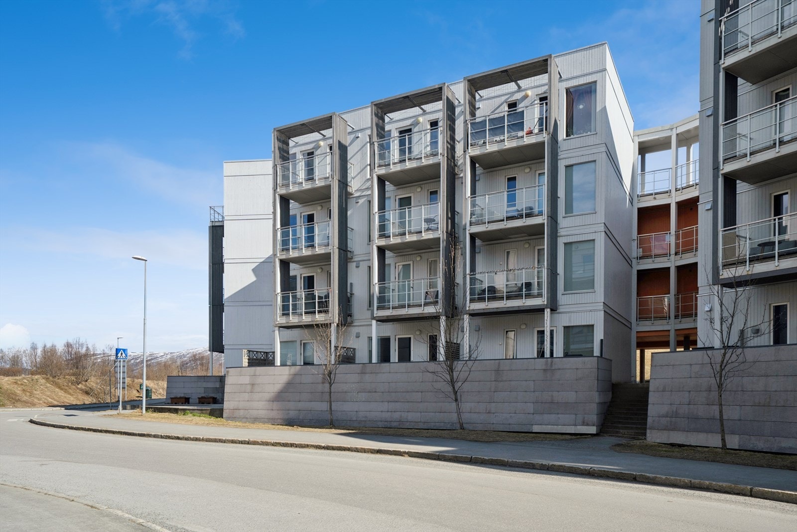 Et område med nærhet til flere fasiliteter og servicetilbud. Galleribilde