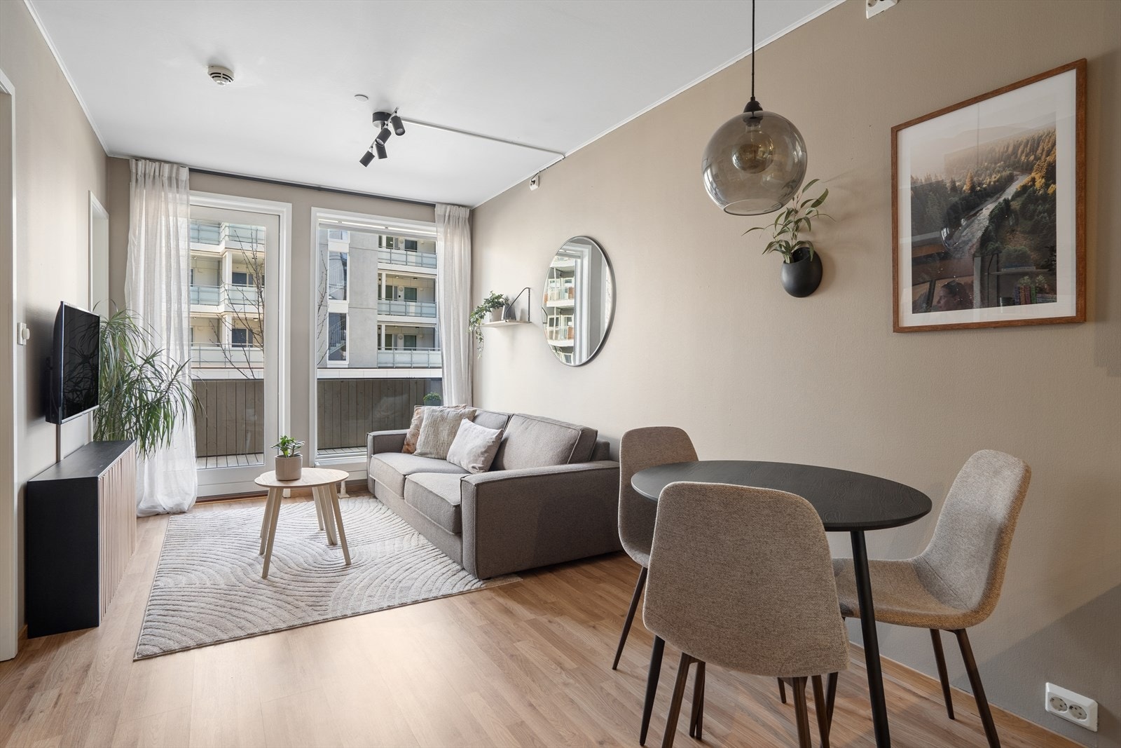 Tomasjordnes 118 presenteres av Ola Sollied Halvorsen v/DNB Eiendom. Galleribilde