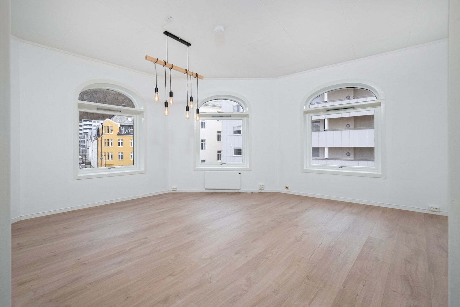Velkommen til Skaregata 9! Foto: J.C. Eiendomsfoto v/ John Colbensen Galleribilde