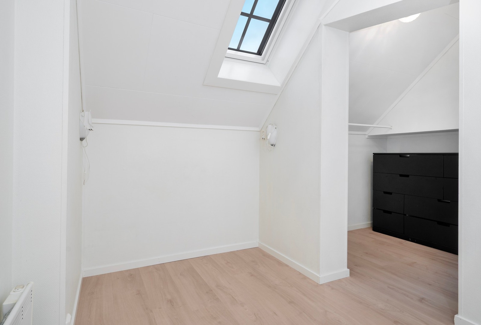 Praktisk med walk in-garderobe. Galleribilde