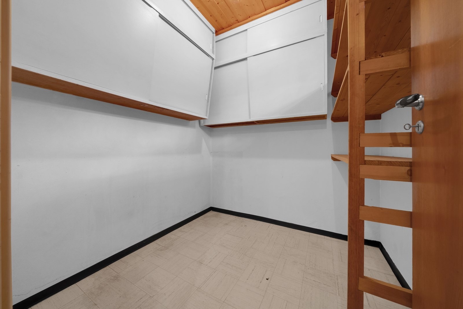 Bod i underetasje Galleribilde