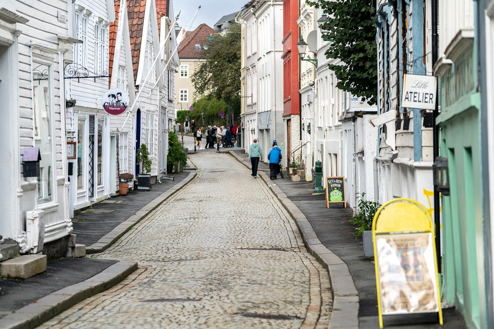 - Øvregaten er historisk og er Bergens eldste gateløp - Galleribilde