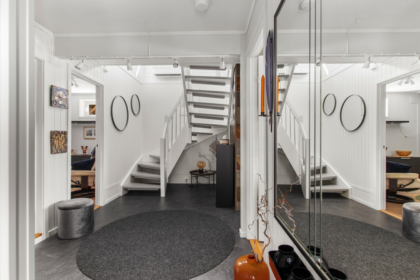 Hall. Galleribilde