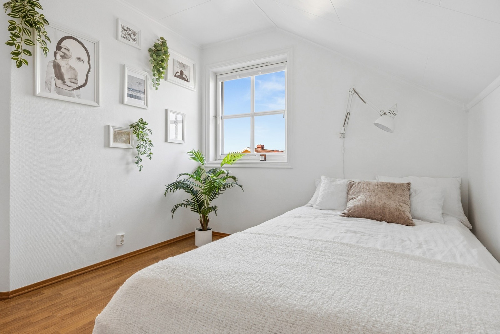 Soverom 3 i loftetasjen er lyst og trivelig. Galleribilde