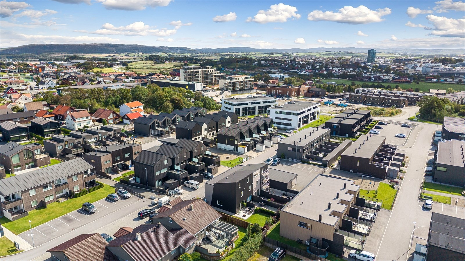 Tjøtta er et familievennlig og nyere boligområde med kort vei til Bryne sentrum. Galleribilde