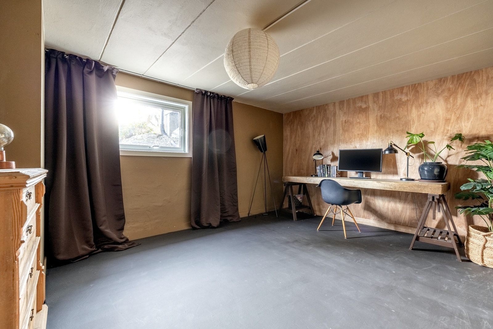 Boligen har eget kontor som også kan benyttes som et femte soverom eller TV-stue. Galleribilde