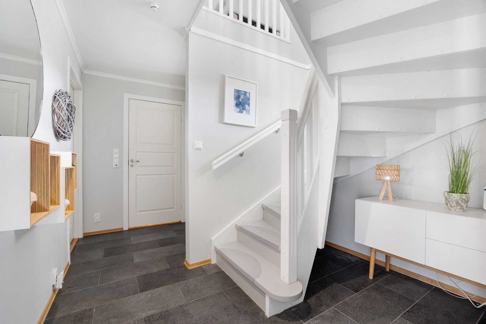 Vi tar turen videre til andre etasje. Galleribilde