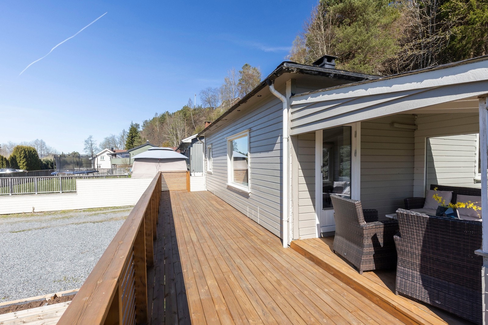 Ny terrasse bygd i 2024 Galleribilde