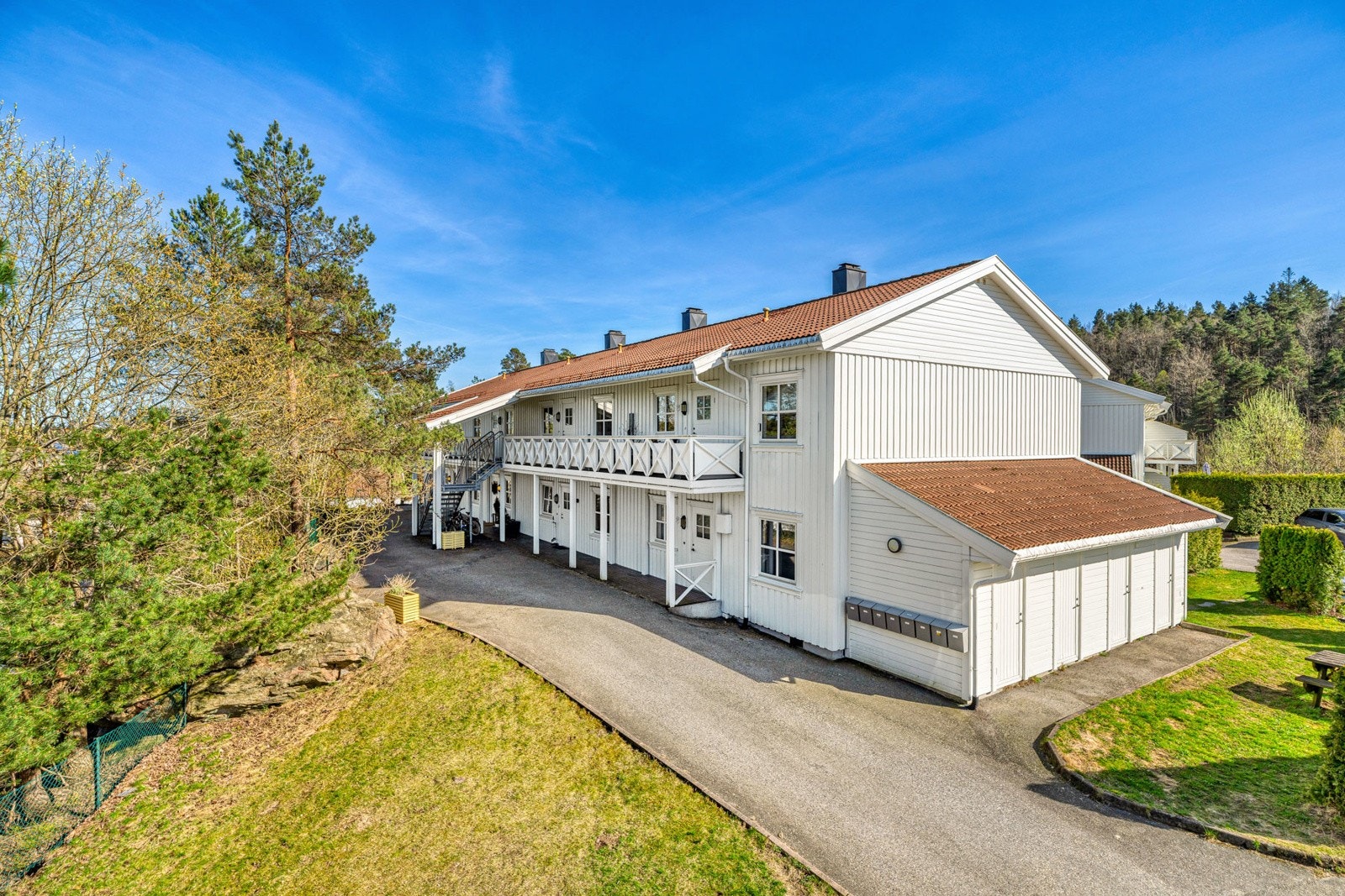 Borettslaget med pene fellesareal Galleribilde
