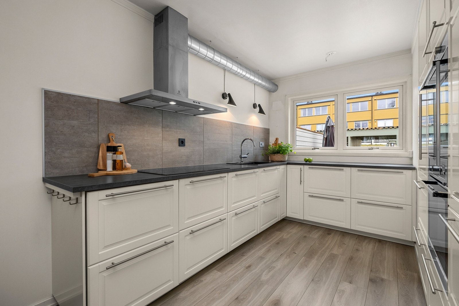 Pent Ikea kjøkken fra 2017. Galleribilde