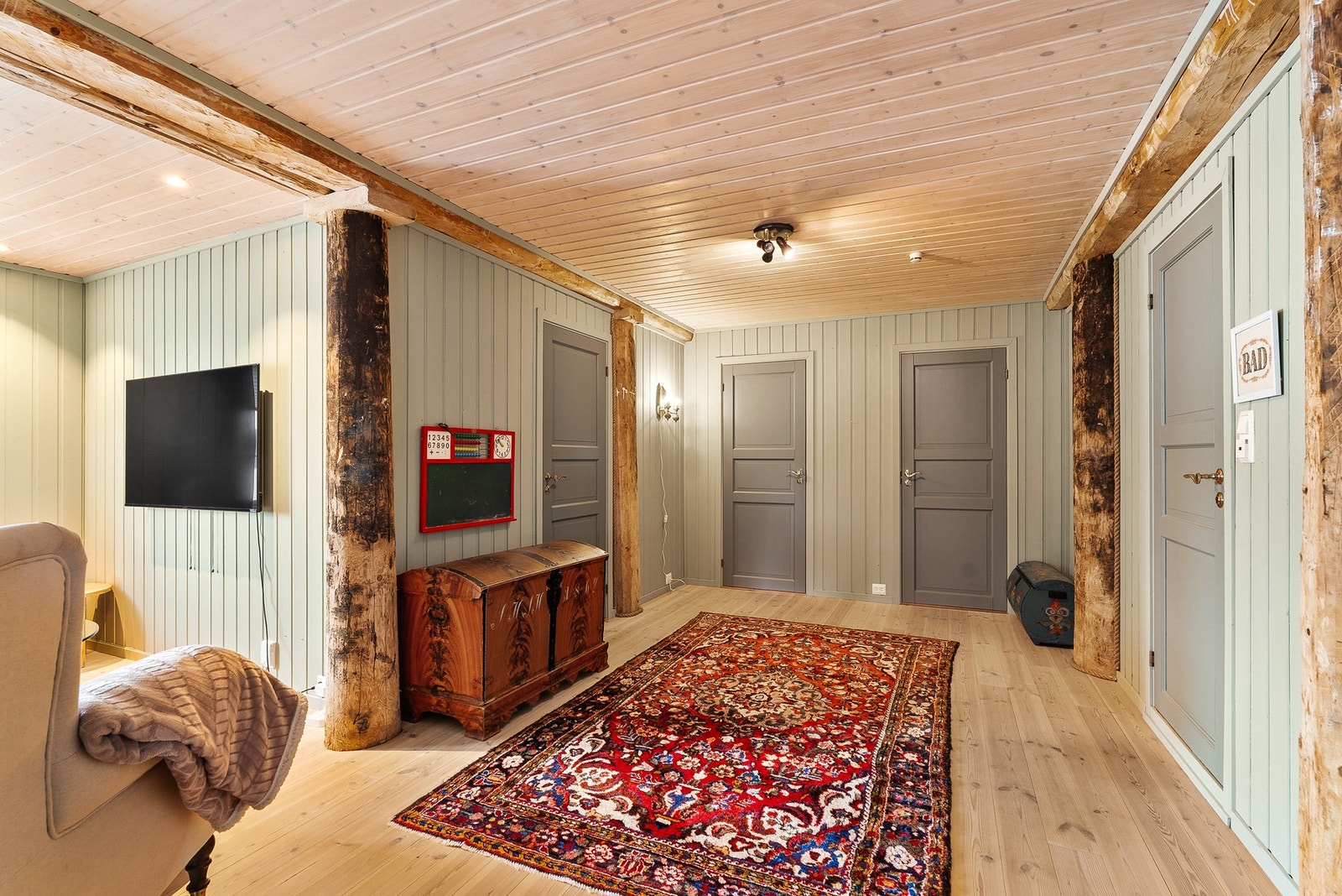 Herfra er det enkel adgang til boligens bad og soverom. Galleribilde