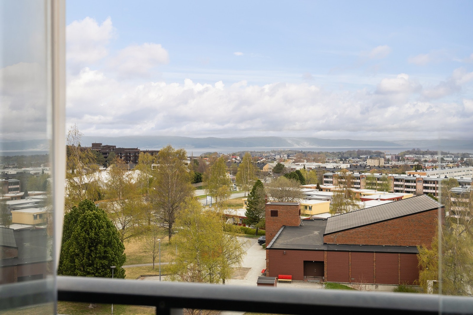 Flott utsikt fra balkong. Galleribilde