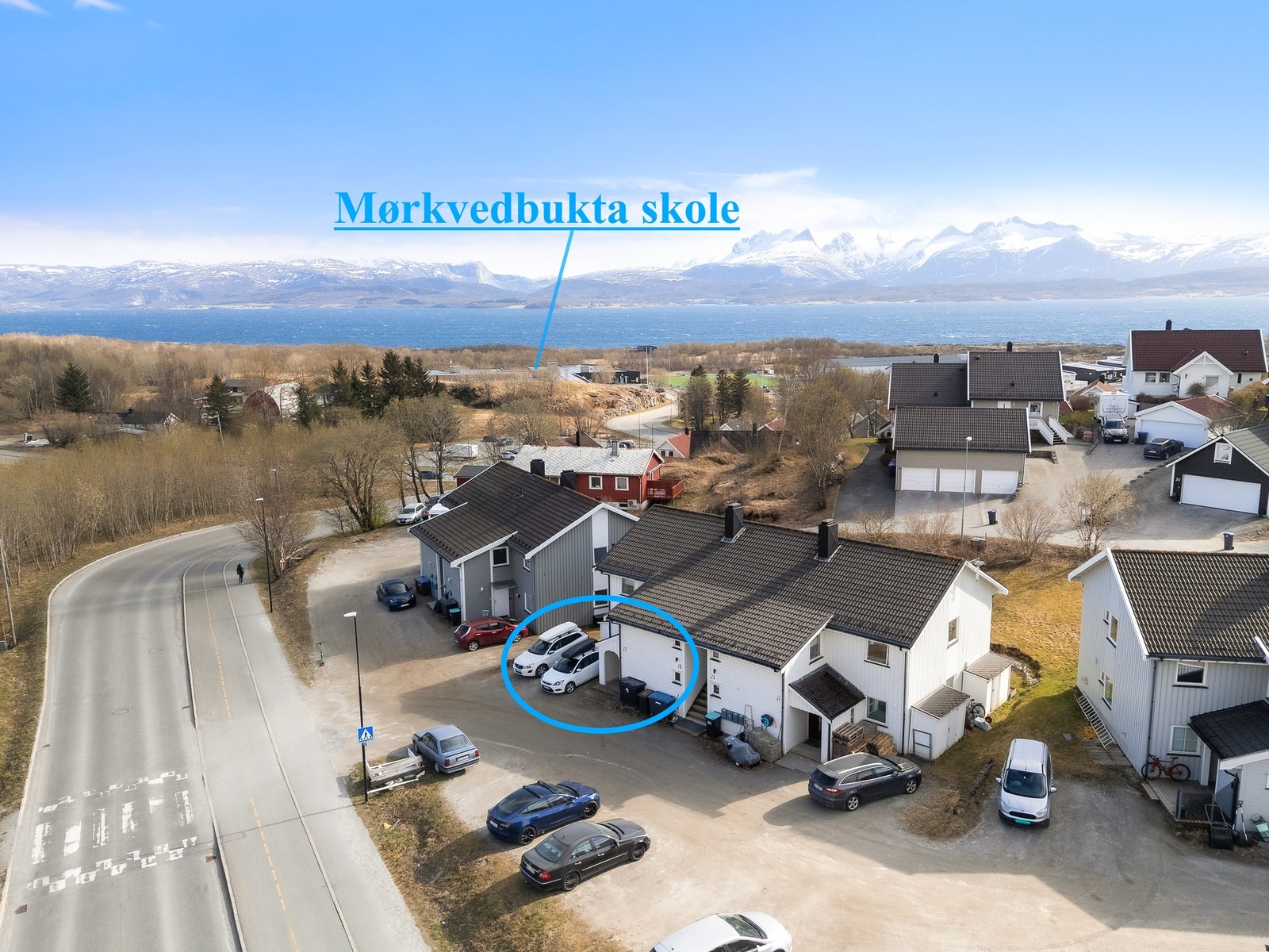 Fra boligen er det kort vei til nye Mørkvedbukta skole og flotte turområder Galleribilde