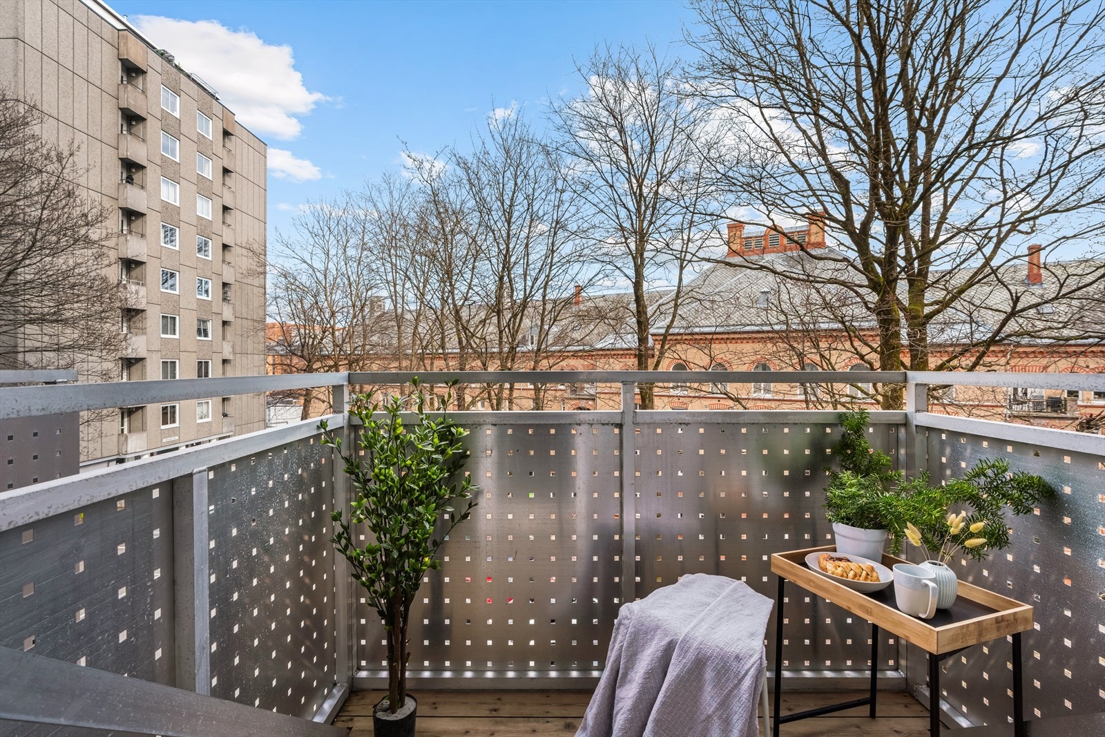 Denne innholdsrike leiligheten på kun 13 kvadratmeter bugner av sjarm og smarte løsninger. Galleribilde