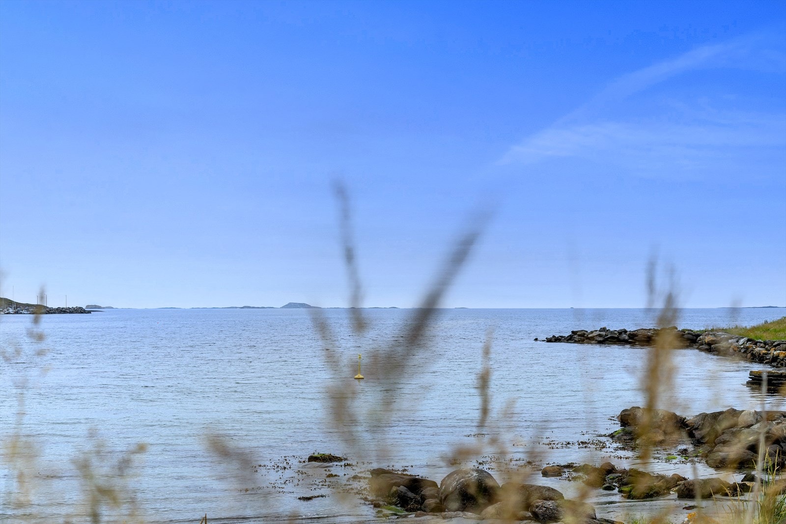 Hafrsfjord ligger en liten gåtur fra boligen. Galleribilde