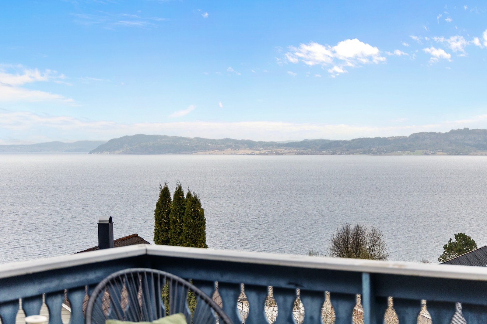 Flott utsikt over Trondheimsfjorden. Galleribilde
