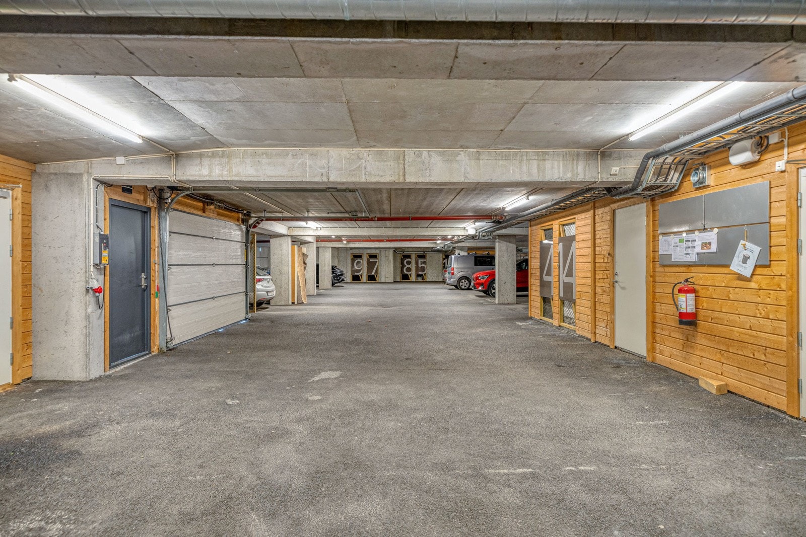 Garasjeanlegg Galleribilde